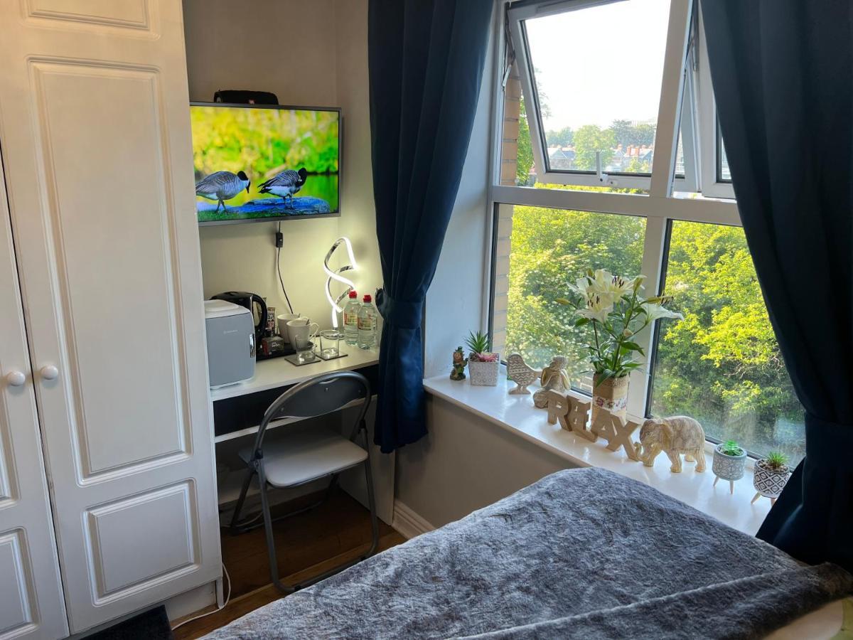 Dublin Double Room Екстериор снимка