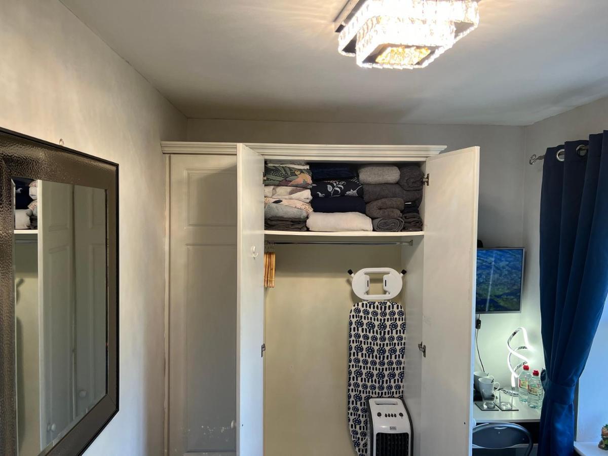Dublin Double Room Екстериор снимка